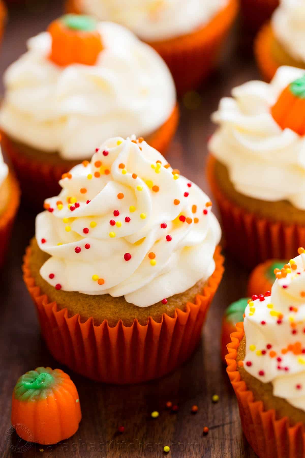 The only pumpkin cupcakes recipe you will need!