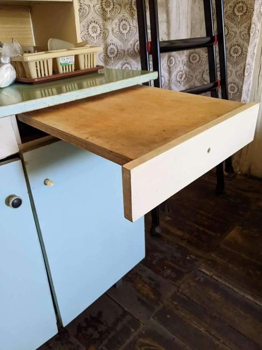 You Won’t Believe What Your Kitchen’s Pull-Out Cutting Board Was Actually Intended For!